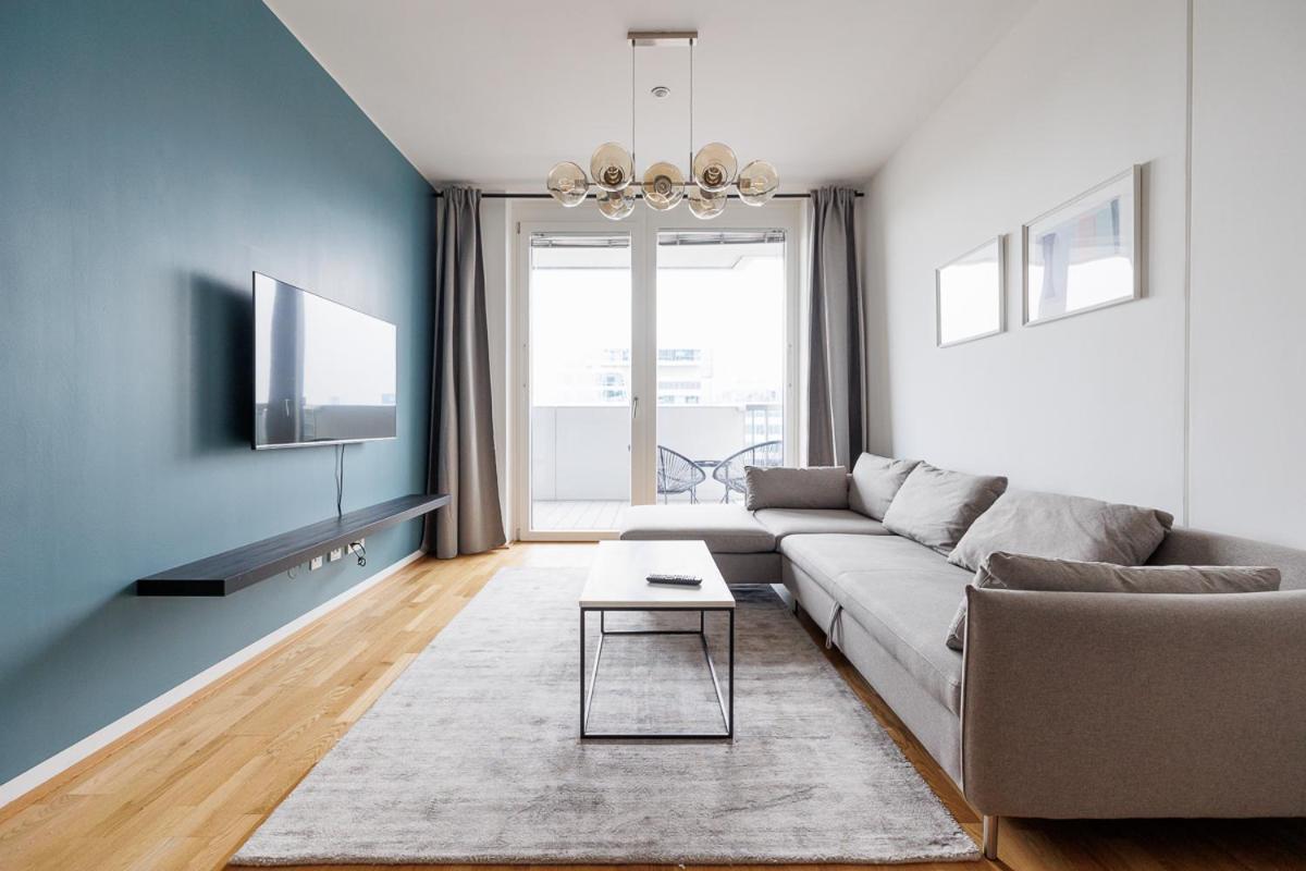 Lovely Apartment In Marina Tower - 10Min To City Center Wien Ngoại thất bức ảnh